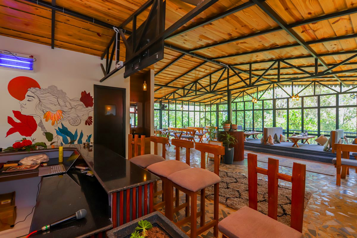 Oak Valley Mud House – resort in Mukteshwar, Uttarakhand